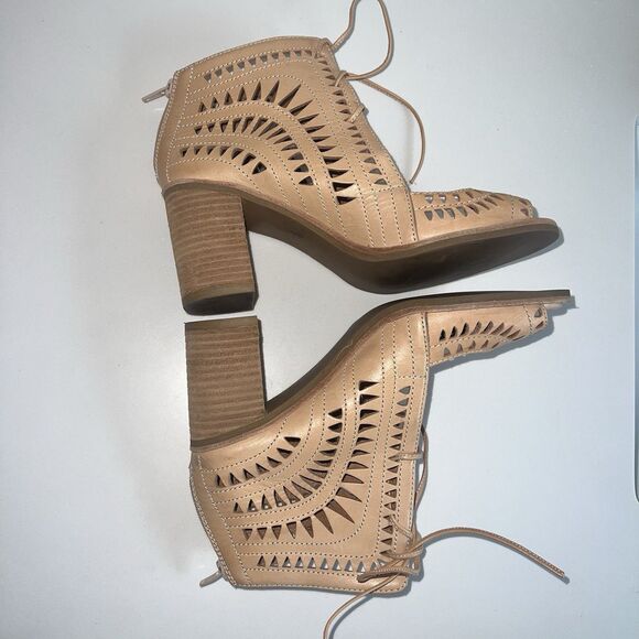 Jeffrey Campbell Cordillo Natural Tan Leather Laser Cut Block Heels Size 8.5 - Picture 6 of 10